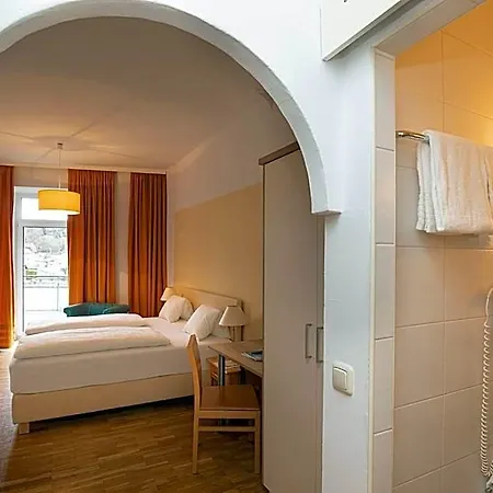 Keramikhotel Goldener Brunnen Hotel Gmunden