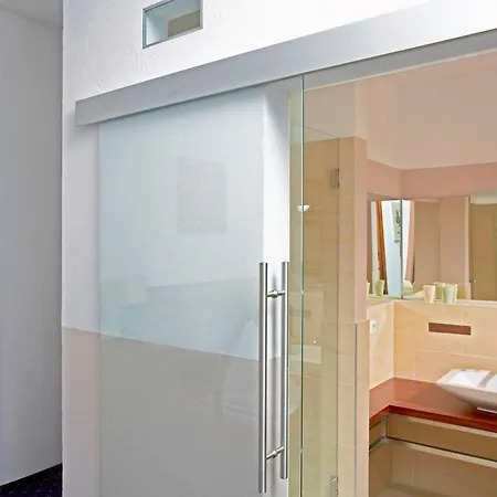 Keramikhotel Goldener Brunnen 3* Gmunden