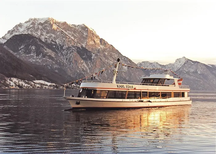 Hotel Keramikhotel Goldener Brunnen