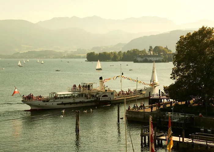 Hotel Keramikhotel Goldener Brunnen Gmunden