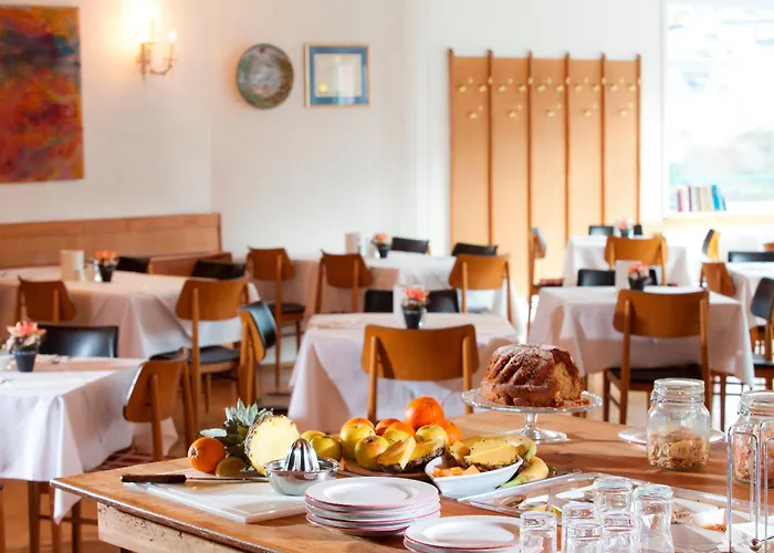 Keramikhotel Goldener Brunnen