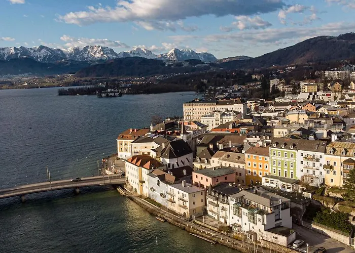 Hotel Keramikhotel Goldener Brunnen
